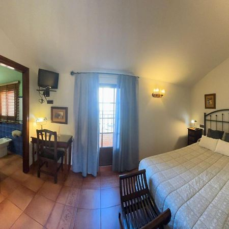 Hotel Baviera Λινάρες Εξωτερικό φωτογραφία